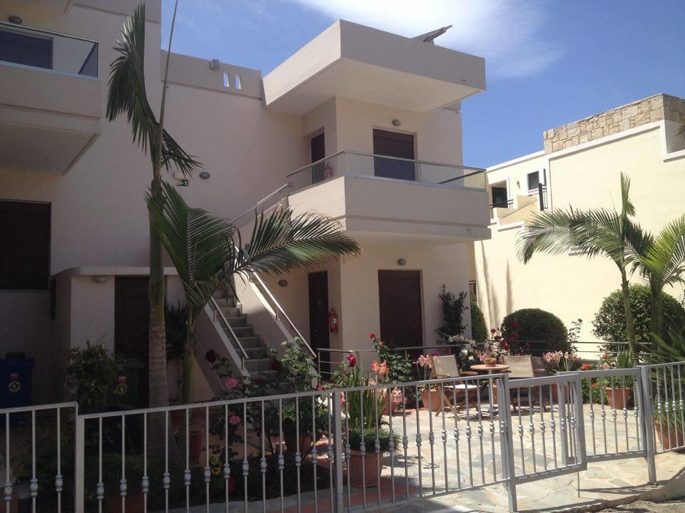 Kallitsakis Beach Aparthotel Platanias  Exterior photo